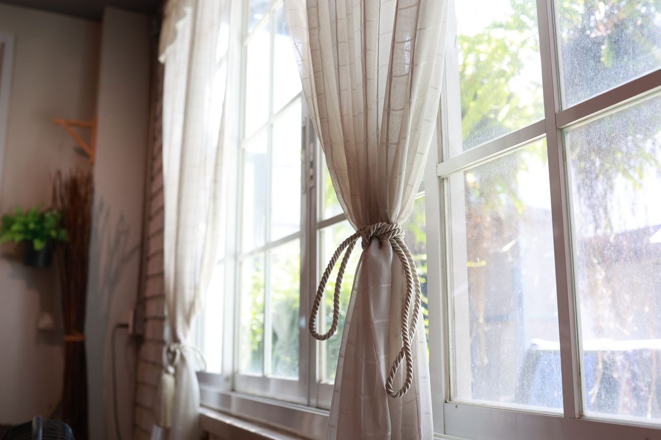 Curtains That Fixed Our Ugly Rental Blinds